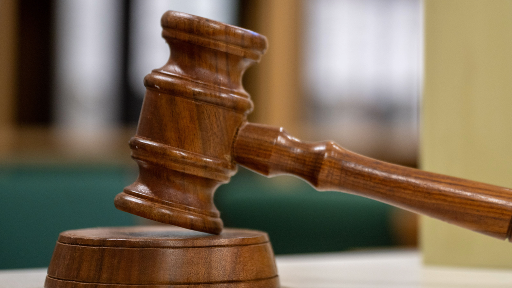 Judge sets bail at $200,000 for sex offender accused of posing as teen at Maple Grove school — WCCO / CBS Minnesota, Richfield Schools news