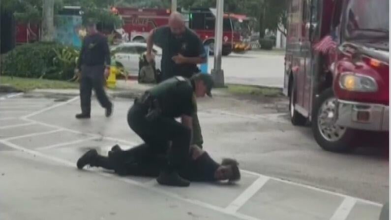 Woman accused of carjacking after stolen vehicle crash in Broward — CBS Miami, Richfield Community news
