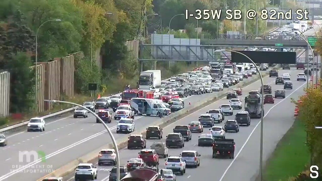 3 drivers injured in crash on Interstate 35W in Bloomington, state patrol says — WCCO / CBS Minnesota, Richfield Health news