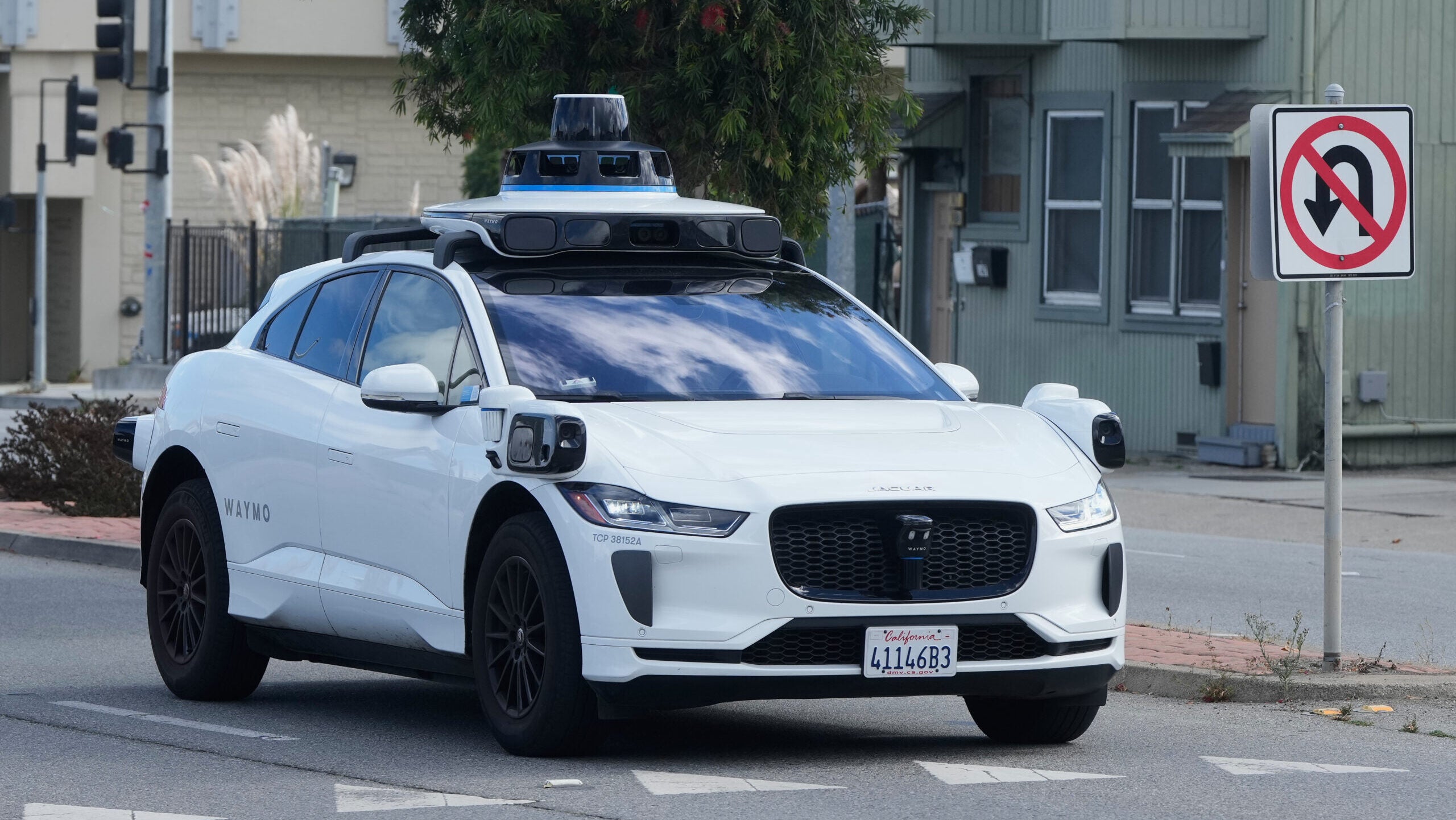 Minneapolis City Council fails to override mayor’s robotaxi veto — KSTP 5, Richfield Government news