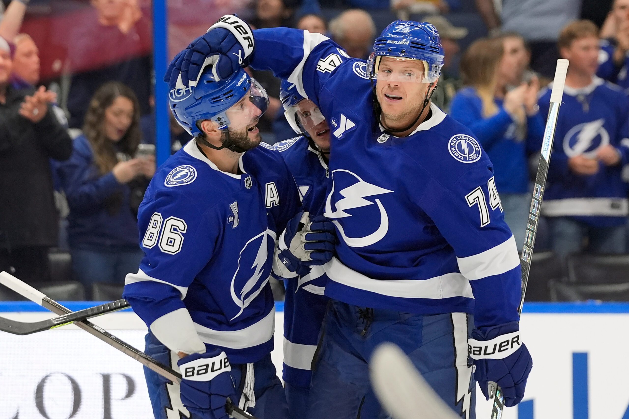 Carlson scores twice to help the Lightning beat the Wild 3-2 — KSTP 5, Richfield Business news