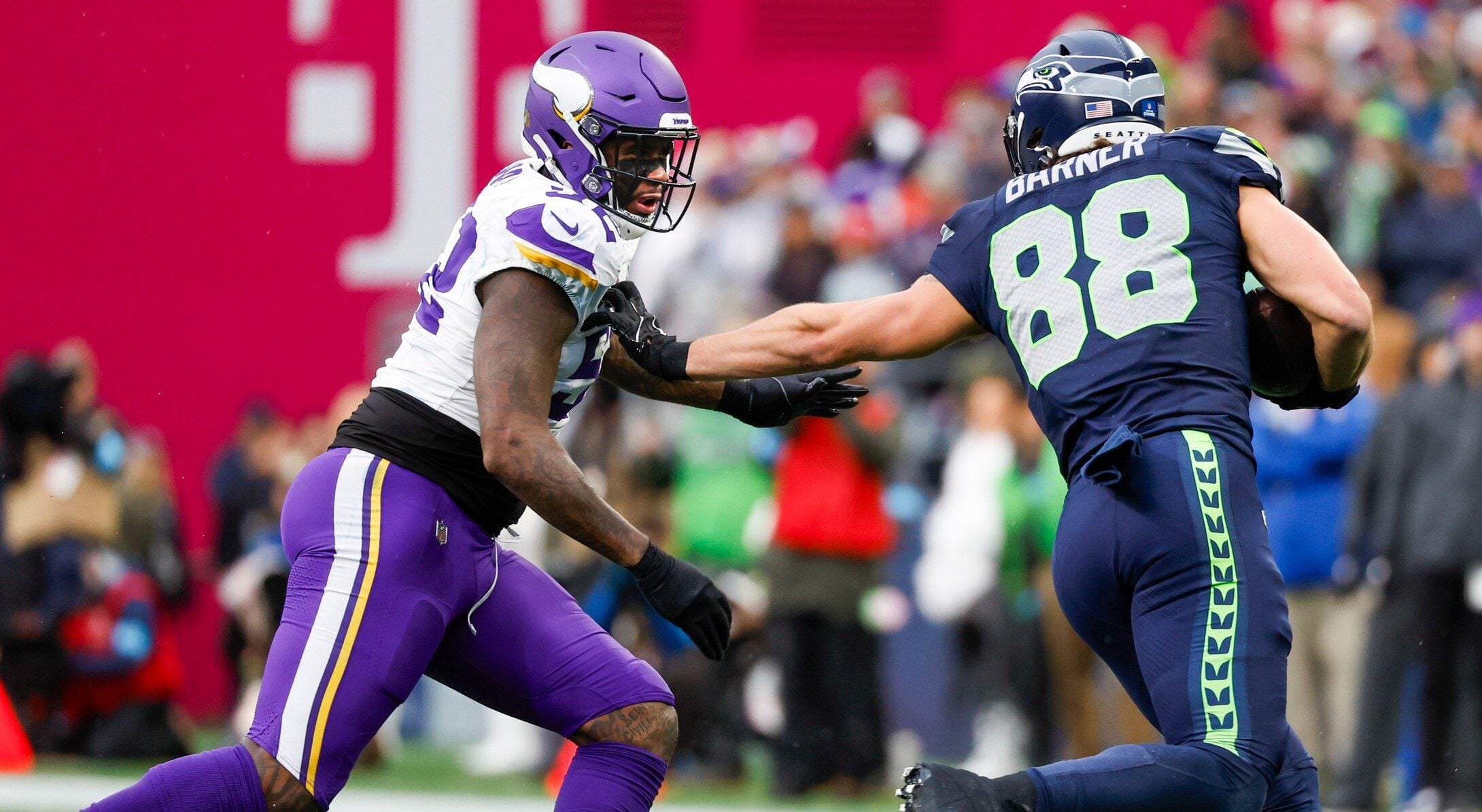 MN Vikings Bring Back Familiar Linebacker (Again) — Minnesota Sports Fan, Richfield Arts news