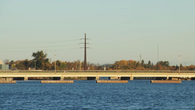 Border communities feel strain as U.S.-Canada trade war disrupts longtime friendship — Richfield Community news