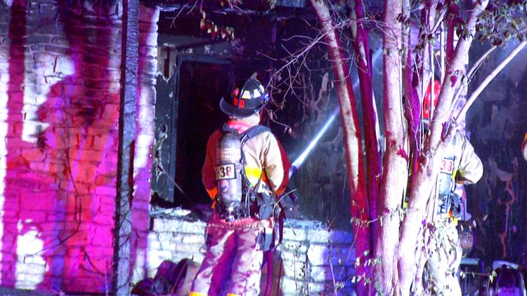 One person dies, another person and a dog rescued from Blakeley Drive house fire — KENS 5 (San Antonio), Richfield Health news