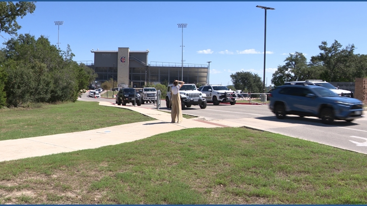 Parents rush to Pieper High School during lockdown; two teens taken into custody — KENS 5 (San Antonio), Richfield Schools news