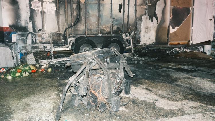 'I'm going back' | East Sixth Street food truck owner recovering after generator explosion burns trailer — KVUE (Austin), Richfield Dining news