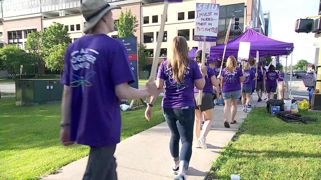 Allina hospice nurses announce tentative agreement for first union contract — FOX 9, Richfield Health news
