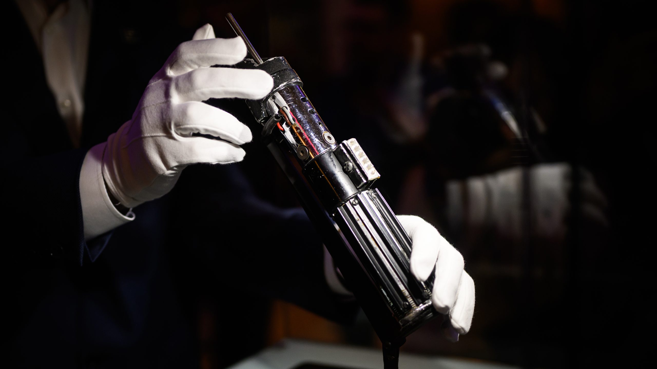 Darth Vader's 'Empire Strikes Back' lightsaber goes up for auction — FOX 9, Richfield Community news